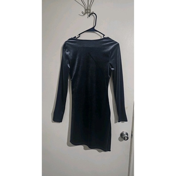 Shein Gray Velvet Wrap Dress Women M Sz 6  Holiday Party Festive Minimalist - Picture 8 of 9